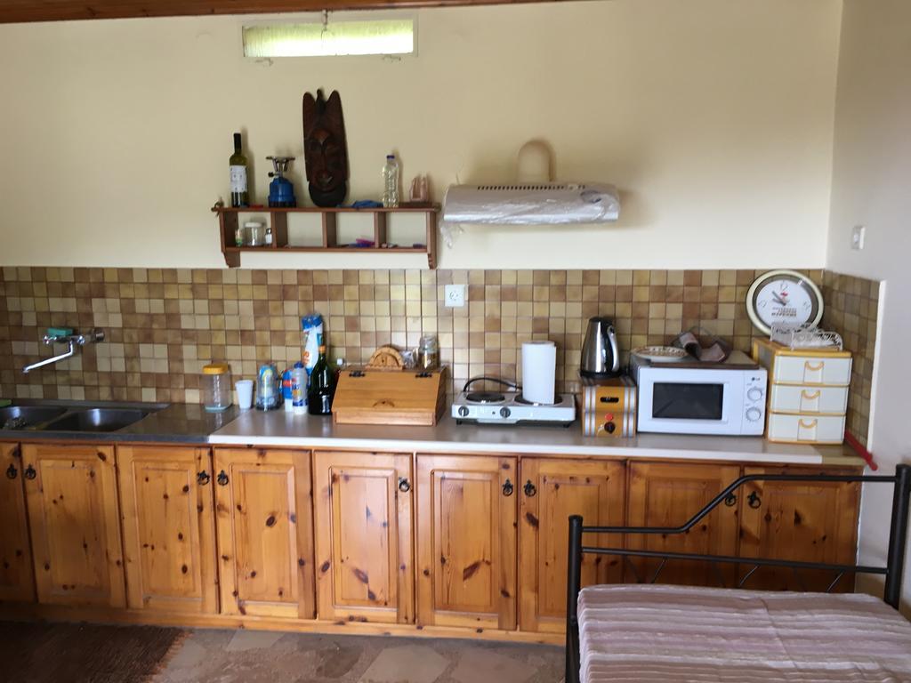 Gasthaus Countryside House Perachora Exterior foto